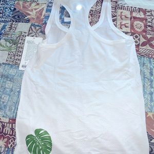 NWT Aloha Lululemon Swiftly Tech Racerback 2.0